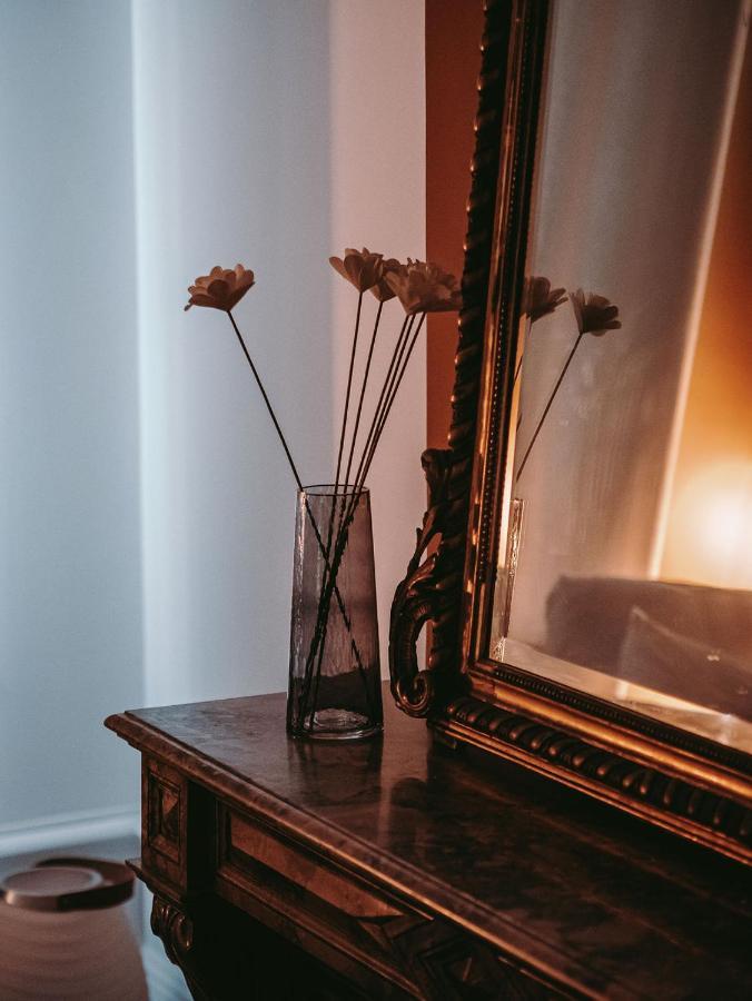 Maison Marie-Astrid, Suite avec Balnéo privée Bordeaux Esterno foto